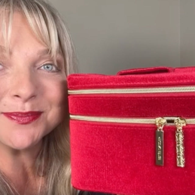9 Full-Size Favorites + 2 Deluxe Travel Sizes